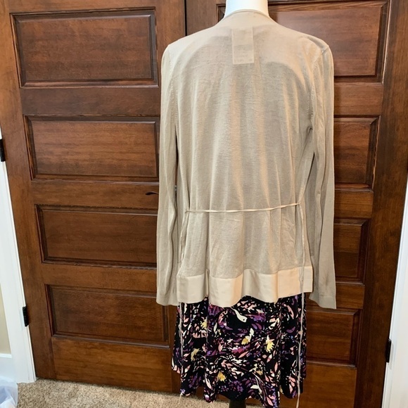 🌿nwt - H&M lightweight sweater with ribbon tie 🌿 - Picture 2 of 5